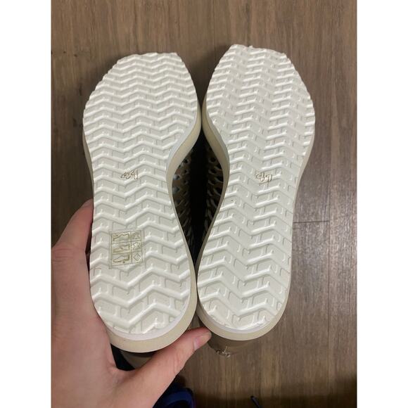 NIB Patrizia Bonfanti Sara Sun Pietra Shoes. Laser Cut Leather Wedges sz 41 NIB - Picture 8 of 10